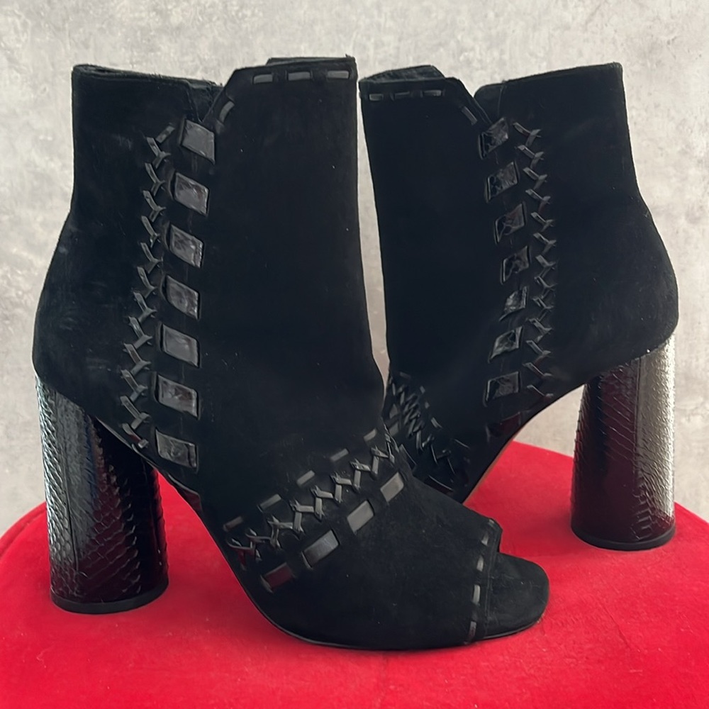 Womens Donald J Pliner Briget open-toe boots. Size 8M